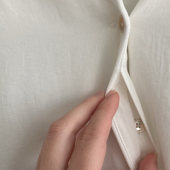 Wilfred white button down, size XS. - Picture 4 of 4